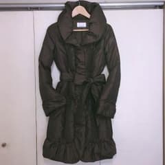 とも様専用 Mプルミエブラック ダウンコート 美品のサムネイル