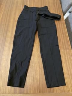 BANANA REPUBLIC ブラック カジュアルパンツ ベルト付きのサムネイル