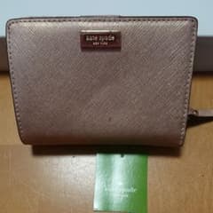 ※あやな様専用※ Kate spade ケイトスペード 二つ折財布のサムネイル