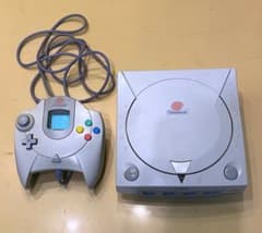 ドリームキャスト 本体とコントローラーセットのサムネイル