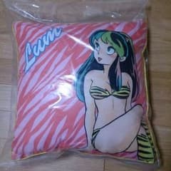 値下げ致しました！うる星やつらクッションのサムネイル