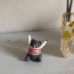 着替え中　フィギュア　ガチャガチャ　パグ　犬のサムネイル