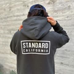 Champion × SD】Exclusive コラボ ジップパーカー【XL】 - メルカリ