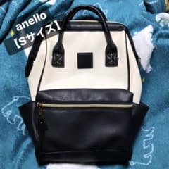【anello】フェイクレザーリュック【Sサイズ / アイボリー × ブラック】のサムネイル