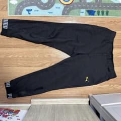 PUMA ブラック ジョガーパンツのサムネイル