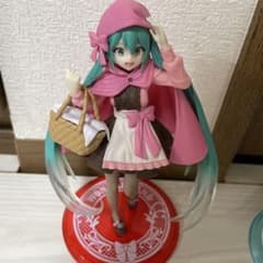 初音ミク フィギュア ピンクコート　まとめ売りのサムネイル