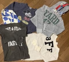 連休価格❗️1000円引き　デニムダンガリー 140 セット売りのサムネイル