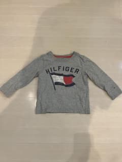 TOMMY HILFIGER 長袖　カットソー　グレー ロゴ フラッグのサムネイル