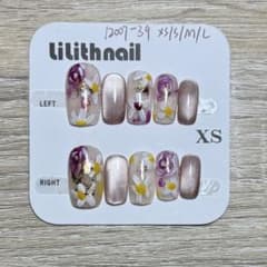 大人清楚系、着物、成人式、卒業式手描きフラワーキャッツアイネイルのサムネイル