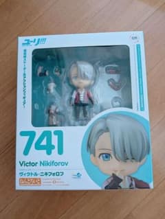 開封品] ねんどろいど ユーリ!!! on ICE ヴィクトル・ニキフォロフ