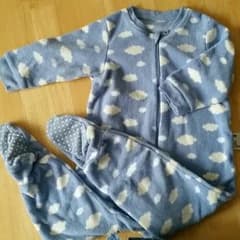 (未使用)UNIQLOフリースロンパースのサムネイル