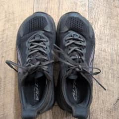 ALTRA OLYMPUS 5　アルトラ　オリンパス５　women’s US7のサムネイル