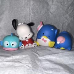 ガチャガチャサンリオのサムネイル