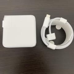 Apple 70W USB-C電源アダプタ MagSafe3 ケーブル【純正品】 - メルカリ