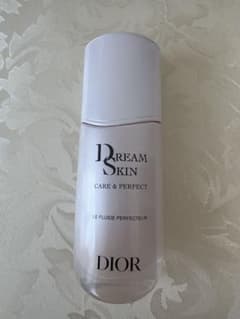 DIOR ドリームスキン ケア&パーフェクト 乳液 30mlのサムネイル