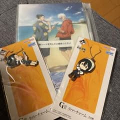 アクリルボードとラバーチャームのサムネイル