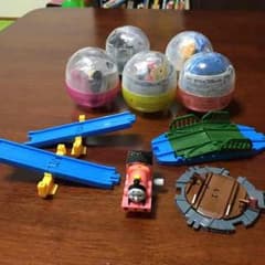 カプセルプラレール トーマスのサムネイル
