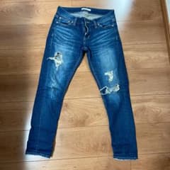 アズール ダメージデニムパンツのサムネイル