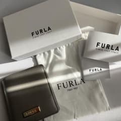 FURLA 財布　グレーのサムネイル