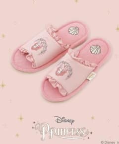 3 coins ディズニー　プリンセス　スリッパのサムネイル
