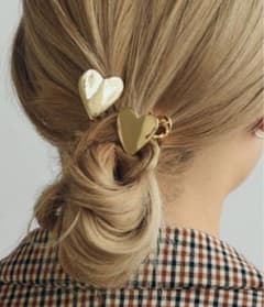 新品 GOLDY ツイン ハート セット ヘアー クリップのサムネイル