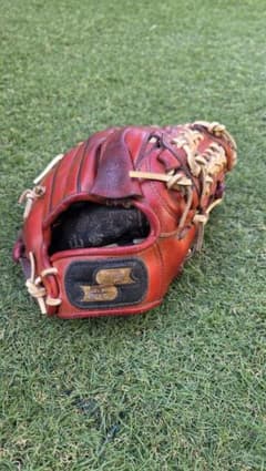 最終値下げSSK レッド 硬式グローブ 右投げ用 - メルカリ