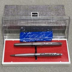 PILOT 万年筆 シャープペン セット 未使用のサムネイル