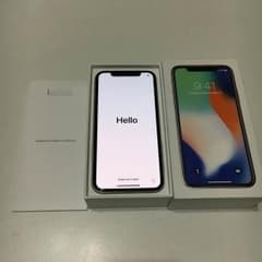 iPhone X Silver 64 GB docomoのサムネイル