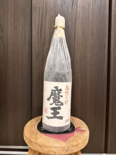 魔王 芋焼酎 黄金千貫芋使用 25度 1800ml[酒袋(白和紙巻き)]のサムネイル