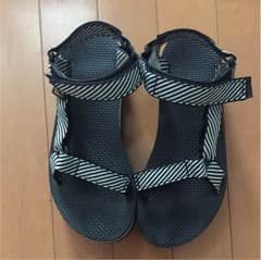 Teva 厚底サンダルのサムネイル
