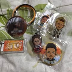 こもゆり様専用 缶バッジとクリップの2点セットのサムネイル