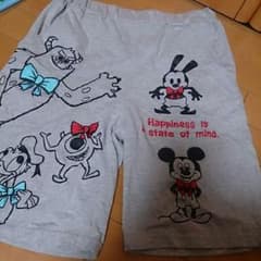 膝たけパンツのサムネイル