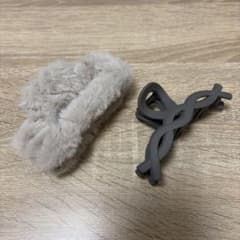 ヘアクリップ 2点セット ファー マットのサムネイル