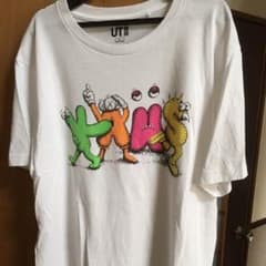 kaws UNIQLO Tシャツのサムネイル