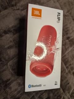 JBL FLIP6 ワイヤレススピーカー レッドのサムネイル