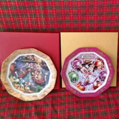 【最終お値下げ】ディズニークリスマス絵皿　飾り皿　2001 年2005年のサムネイル
