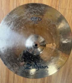 ■Zildjian ZBT 16&20インチ　crush&rideシンバルSETのサムネイル