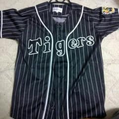 阪神タイガース 応援ユニフォームのサムネイル
