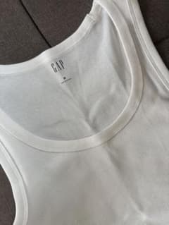 GAP リブ スクープネック タンクトップ M 未使用のサムネイル