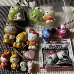 ハローキティ けろけろけろっぴ キーホルダーsetのサムネイル