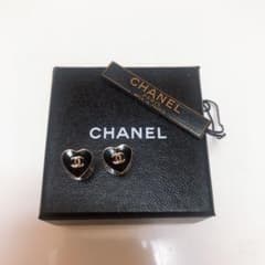 CHANEL シャネル ピアスのサムネイル