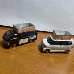 参政党の街宣車のミニカーです。手作りです！ 2個セット！ - メルカリ