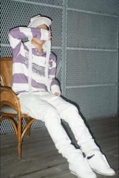 swag brrrsos着用 ホワイトフレアデニムのサムネイル