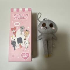 LONG RIIZE ウンソク ソンヨンドリ 足長キーリング - メルカリ