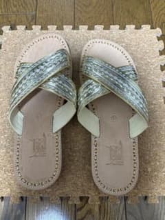 LIWAN（リワン） クロスサンダル Spick & Spanのサムネイル