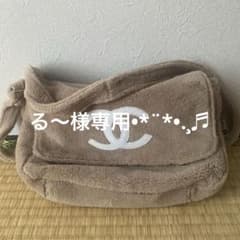 ショルダーバッグのサムネイル