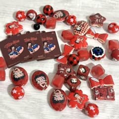 【新品未使用】ベティちゃんビーズ・パーツのサムネイル