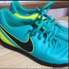 NIKE ナイキ フットサルサッカーのサムネイル