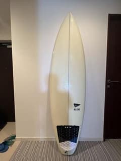 【沖縄本島】引取り限定　美品サーフボードのサムネイル