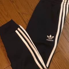 adidas トラックパンツ 紺のサムネイル